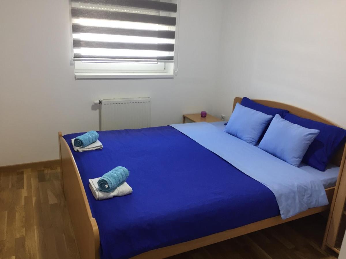 Apartman Tami โดโบย ภายนอก รูปภาพ