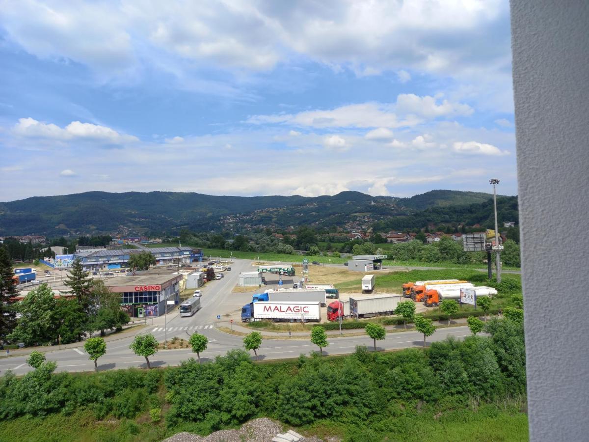 Apartman Tami โดโบย ภายนอก รูปภาพ